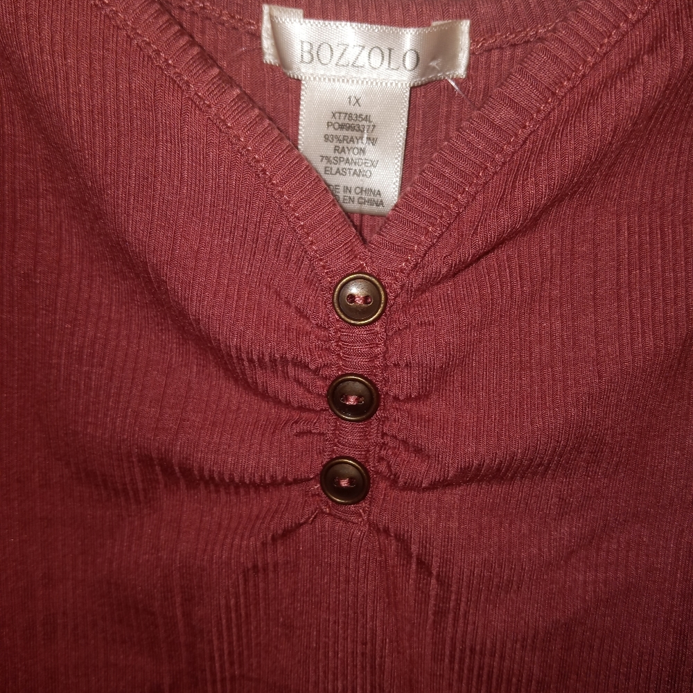 Tank with button top - Picture 2 of 2